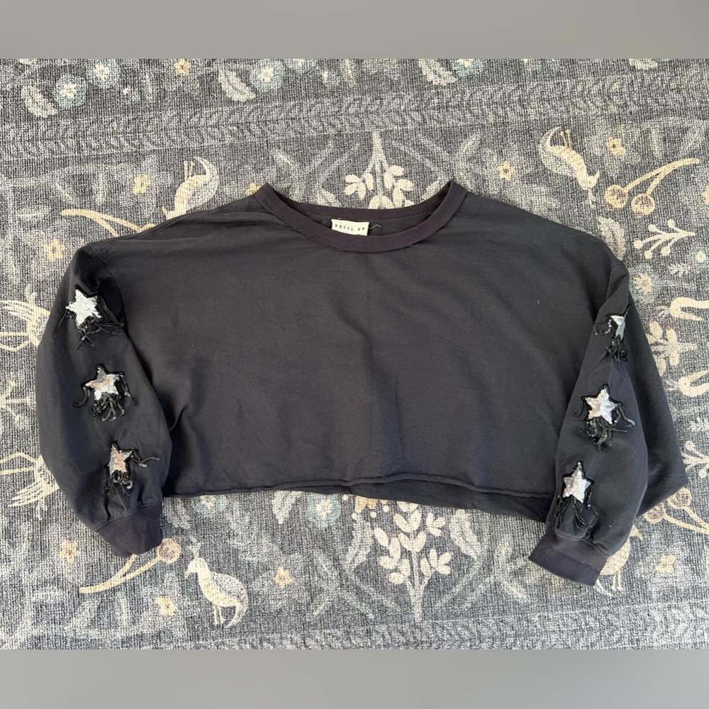 Dress Up love people love clothes grey star shoulders crop oversized sweatshirt